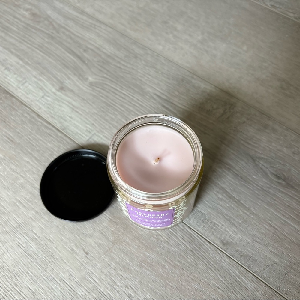 Bath & Body Works Raspberry Mimosa single wick candle - Picture 4 of 5